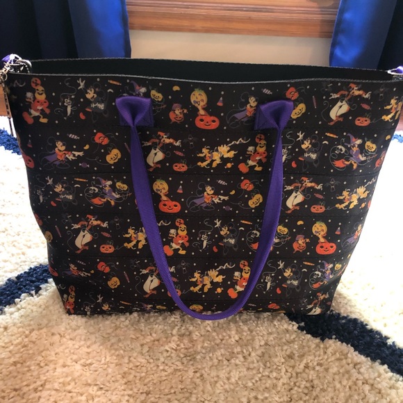 Disney Mickey & Friends 2021 Halloween Tote by Harveys - Picture 2 of 7